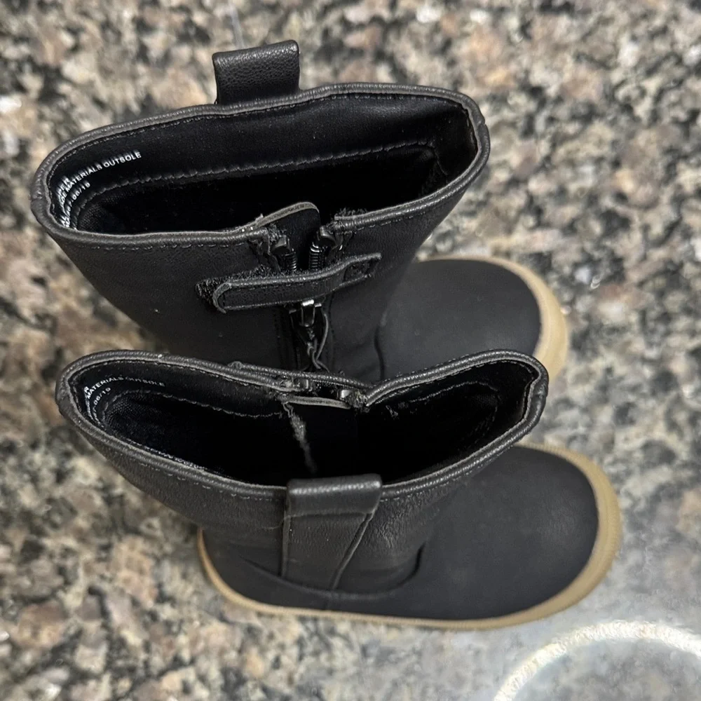 Cat & Jack Black Kids Boots with Tan Soles NWT